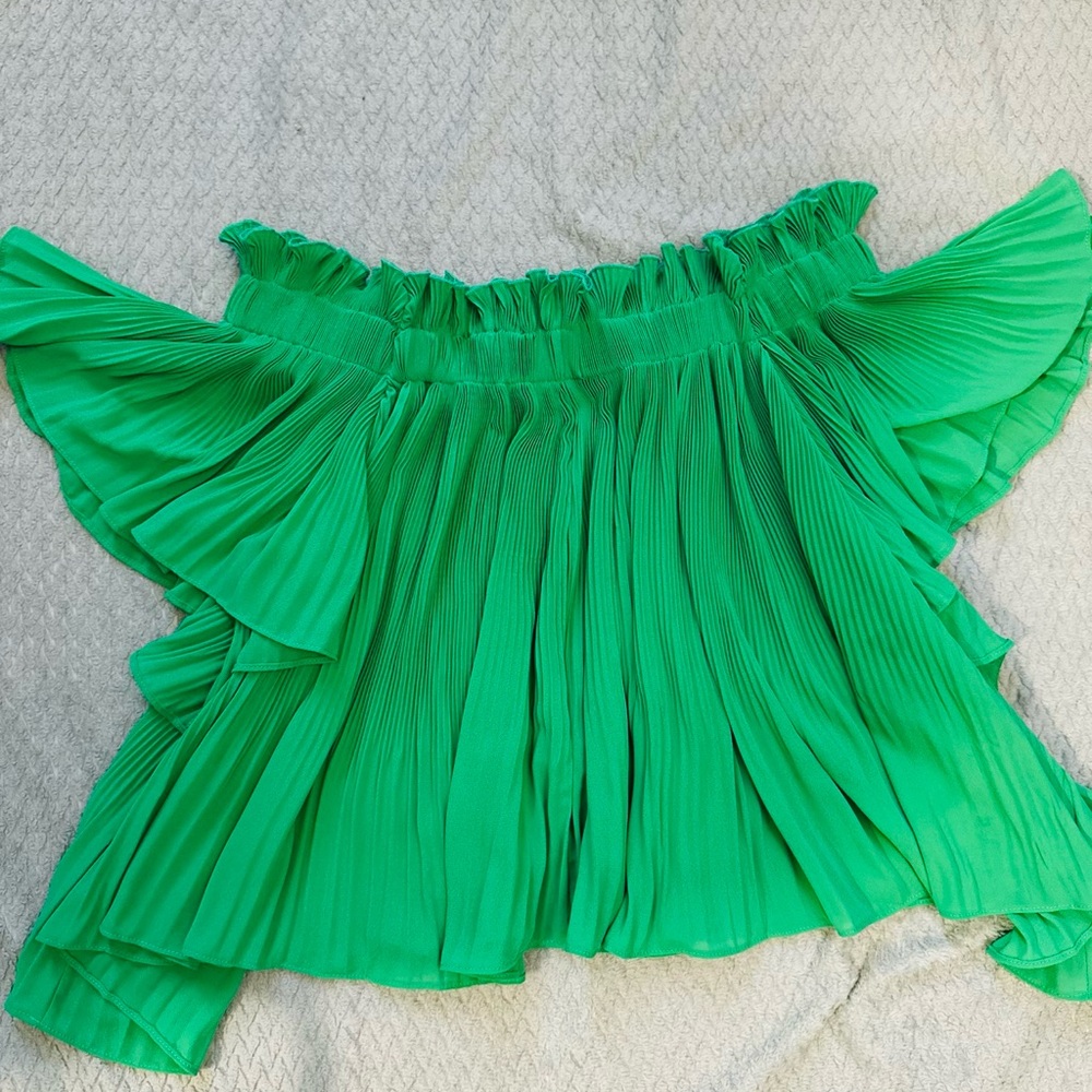 Endless Rose Green Ruffled Top - Picture 6 of 6